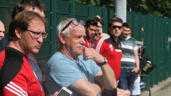 Vorsitzender von CSL Detmold: Karl Schmid (Mitte). - &copy; Sebastian Lucas