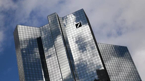 Deutsche Bank - &copy; Foto: Arne Dedert/dpa