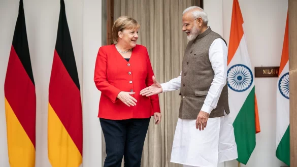 Kanzlerin Merkel in Indien - &copy; Foto: Michael Kappeler/dpa