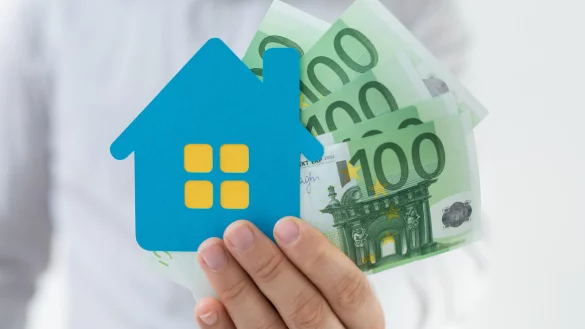 Die Grundsteuer bleibt Thema: Die Gemeinde Schlangen setzt auf Aufkommensneutralität. - © vegefox.com - stock.adobe.com