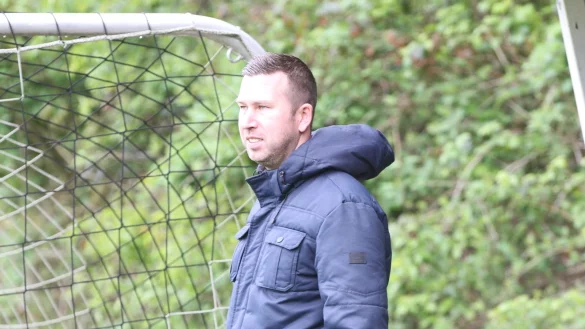 Trainer des TuS WE L&uuml;gde: Andreas Hoffmann. - &copy; Sebastian Lucas