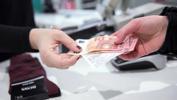 Umtausch mangelfreier Ware - &copy; Foto: Florian Schuh/dpa-tmn