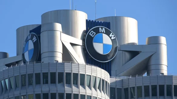 BMW - &copy; Foto: Tobias Hase/dpa