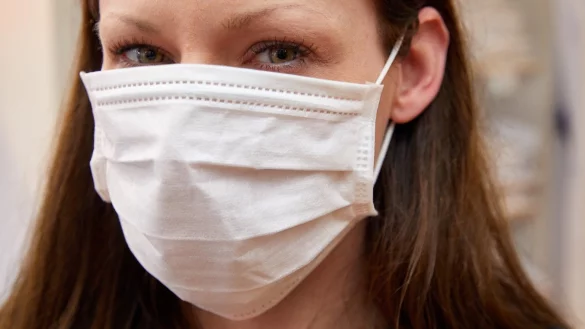 Coronavirus - Mundschutz - &copy; Foto: Georg Wendt/dpa