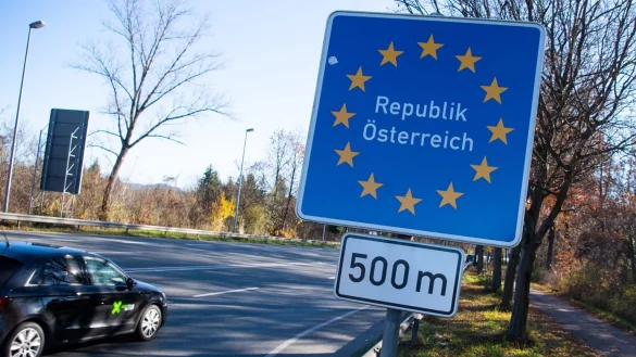 Einreise nach &Ouml;sterreich - &copy; Foto: Sven Hoppe/dpa