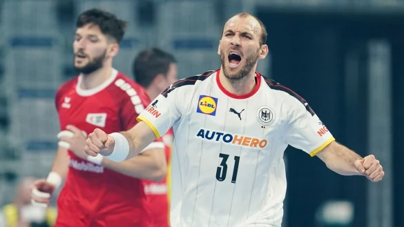 Testspielsieg - &copy; Foto: Uwe Anspach/dpa