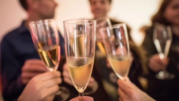 Silvester-Party - &copy; Foto: Frank Rumpenhorst/dpa-tmn