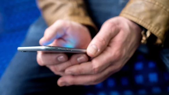 Bewerbung per Smartphone - &copy; Foto: Hauke-Christian Dittrich