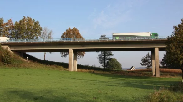 Die Passadetalbr&uuml;cke in Vo&szlig;heide muss neu gebaut werden &ndash; vor 2023 wird das aber nichts. - &copy; Archivfoto: Marlen Grote