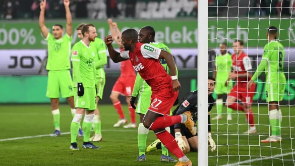 VfL Wolfsburg - 1. FC K&ouml;ln - &copy; Foto: Swen Pf&ouml;rtner/dpa