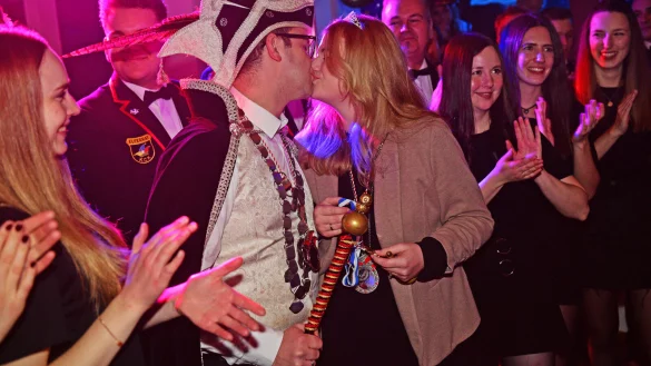 Ein K&uuml;sschen f&uuml;r den Prinzen. - &copy; Nicole Ellerbrake