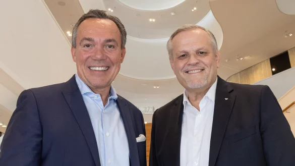 Thomas Hagedorn (l./Hagedorn) und Andreas Engelhardt (Schüco) freuen sich auf die zweite Westfälische Friedenskonferenz. - © Oliver Krato