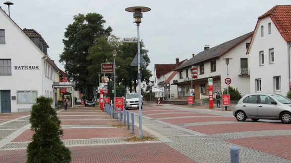 Die Stimmung in Augustdorf unter den Bürgern ist infolge der hohen Inzidenzwerte betrübt. - © Nadine Uphoff