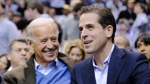 Joe Biden und Sohn Hunter - &copy; Foto: Nick Wass/AP/dpa