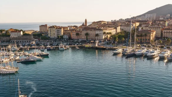 Korsika - &copy; Foto: Philipp Laage/dpa-tmn/dpa