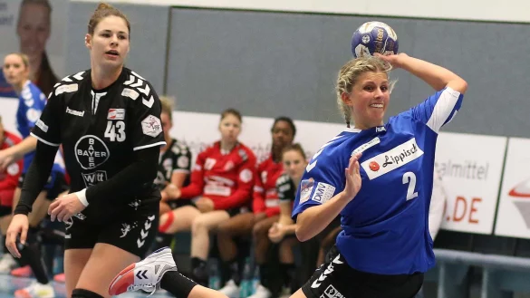 Agil: Blombergs Rechtsau&szlig;en Kira Schnack traf beim 23:18-Erfolg in Mainz zweimal f&uuml;r ihre Farben. - &copy; Paul Cohen