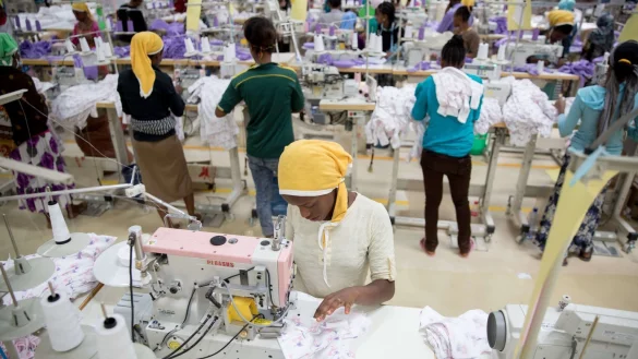 Textilfabrik - &copy; Foto: Kay Nietfeld/Symbolbild