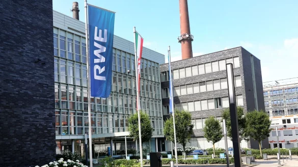 RWE - &copy; Foto: Roland Weihrauch/dpa