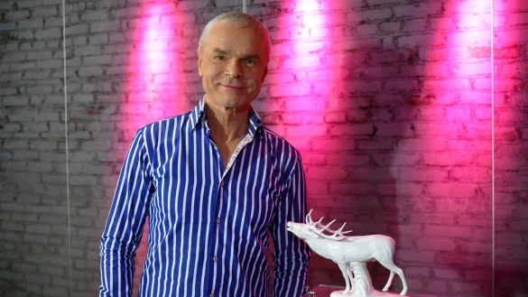 Schaltet um in den Tagesmodus: Moderator J&uuml;rgen Domian. - &copy; dpa