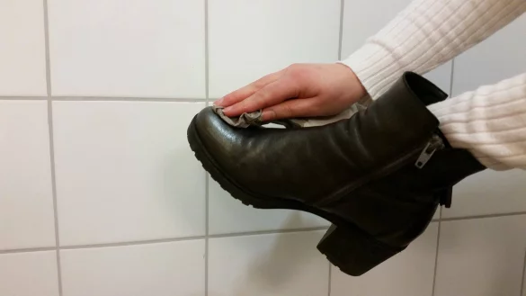 - &copy; Nadine Uphoff