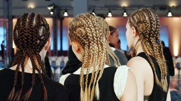 Haare - © Foto: Jens Kalaene