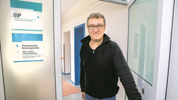 Hier herein: Andreas Haase von der der "man-o-mann"-Beratungsstelle will V&auml;tern nach der Trennung helfen.&nbsp; - &copy; Andreas Zobe
