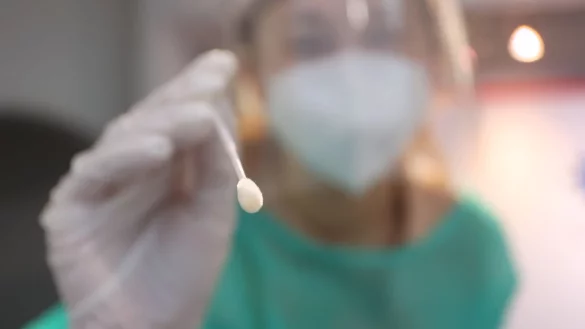 Priorisierung von PCR-Tests - &copy; Foto: Karl-Josef Hildenbrand/dpa