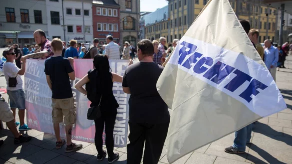 Die Partei "Die Rechte" könnte demnächst auch in OWL auf die Straße gehen. - © dpa