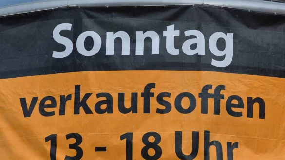 Sonntags&ouml;ffnung - &copy; Foto: Jens B&uuml;ttner/zb/dpa