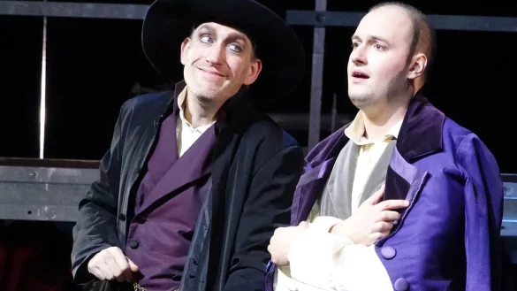 Johannes Sch&ouml;n (links) als Graf von Monte Christo - hier in einer Szene mit Fernando Mondego. - &copy; Axel B&uuml;rger