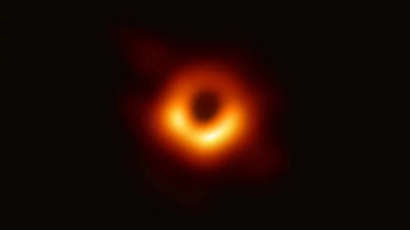 Erstes Bild eines Schwarzen Lochs - © Foto: Event Horizon Telescope (EHT)