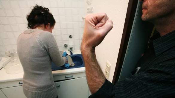 Frauen, die Opfer von h&auml;uslicher Gewalt geworden sind, finden im einzigen lippischen Frauenhaus Zuflucht. Allerdings sind die Umst&auml;nde hier ausgesprochen schwierig. - &copy; Bernhard Preu&szlig;