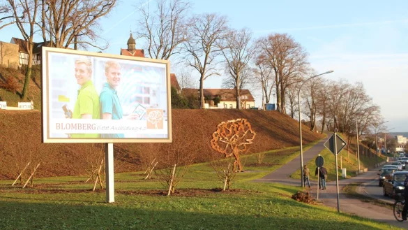 Mit gro&szlig;em Kostenaufwand wurde der Vatti-Park umgestaltet. Das meiste Geld daf&uuml;r stammt aus F&ouml;rdermitteln, von denen allerdings weniger nach Blomberg flossen, als die Verwaltung eigentlich geplant hatte. - &copy; Michaela Wei&szlig;e
