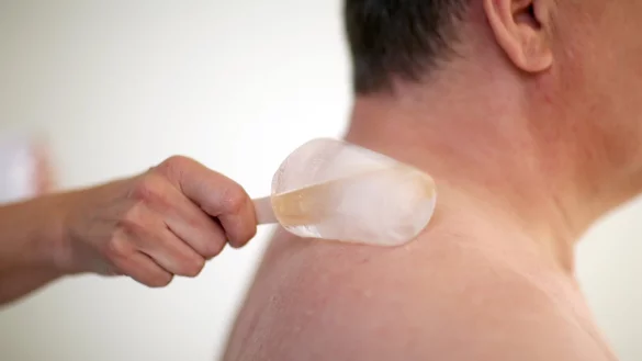 Schnell k&uuml;hlen - &copy; Foto: Fredrik von Erichsen/dpa