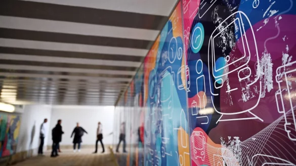 Fu&szlig;g&auml;ngertunnel - &copy; Foto: Martin Schutt/dpa