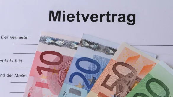 Mietvertrag - &copy; Foto: Armin Weigel/dpa