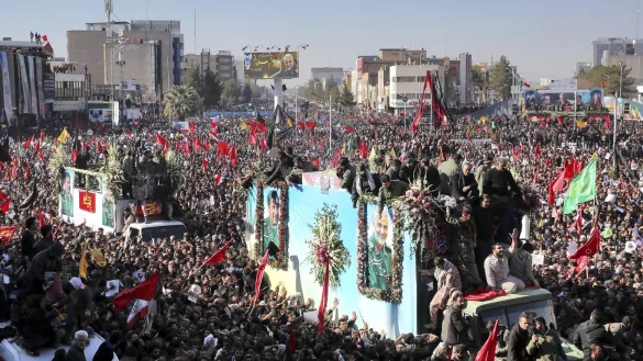 Trauerfeier Soleimani - &copy; Foto: Erfan Kouchari/Tasnim News Agency/AP/dpa