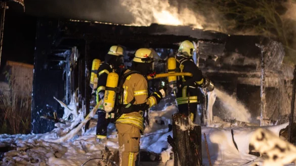 - © Feuerwehr Lügde