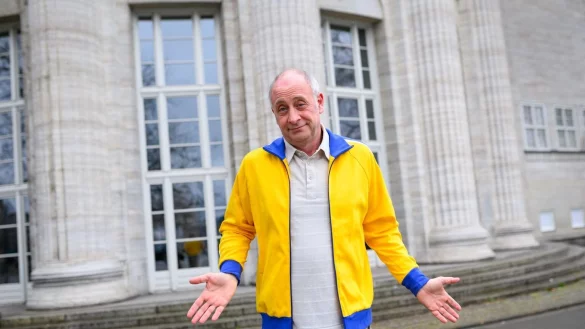 Kabarettist Alfons - &copy; Foto: Jonas Walzberg/dpa