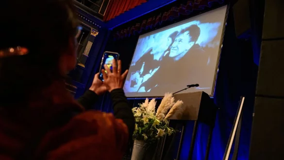 - &copy; Jonas Walzberg/dpa