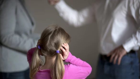 Nach einer Trennung wird oft um das Sorgerecht gestritten. M&uuml;tter werden bei solchen Streitigkeiten benachteiligt, sagt eine neue Studie. - &copy; picture alliance / dpa Themendienst