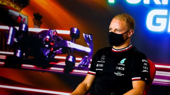 Mercedes-Pilot - &copy; Foto: Mark Sutton/Motorsport Images Pool/dpa