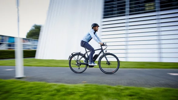 Bis zu einem Tempo von 45 km/h - &copy; Foto: koga.com/pd-f.de
