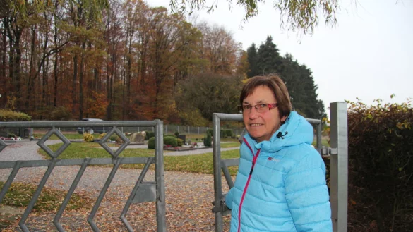 H&ouml;ntrups ehemalige Ortsvorsteherin Sonja Volmer &auml;u&szlig;ert sich erstmals seit der Friedwald-Diskussion &ouml;ffentlich. Der LZ verr&auml;t sie, wie schwer die Anschuldigungen und Reaktionen einiger Dorfbewohner sie getroffen haben. - &copy; Seda Hagemann