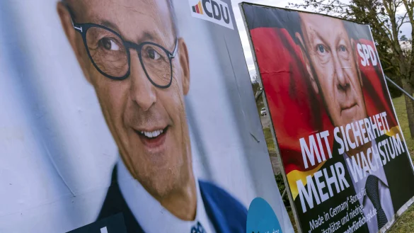 Parteien erhalten vor allem in Wahlkampfzeiten &uuml;ppige Spenden &ndash; auch in Deutschland. - &copy; imago/Arnulf Hettrich