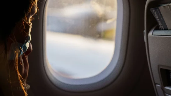 Fliegen Einreisebestimmungen Transit Corona - &copy; Foto: Andreas Arnold/dpa/dpa-tmn