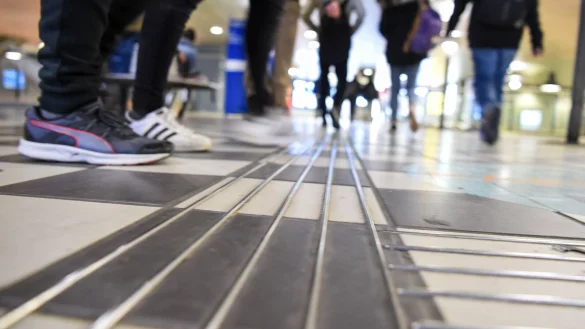 Gro&szlig;es Durcheinander am Bielefelder Hauptbahnhof. - &copy; Christian Weische (Archiv)