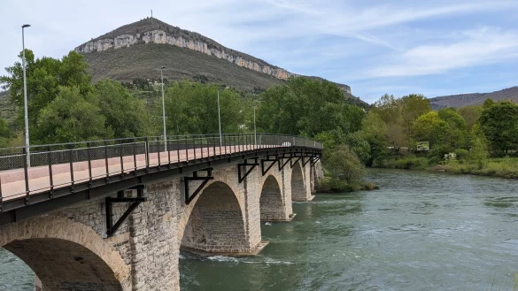 Der Zusammenfluss von Tarn und Dourbie wird mit der Pont de Cureplat &uuml;berbr&uuml;ckt. - &copy; Friedrich-Wilhelm Schulte