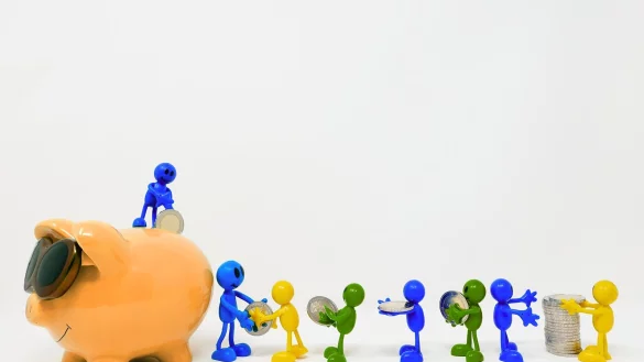 Beim kommunalen Haushalt der Gemeinde Schlangen ist Sparen angesagt, damit die Kommune nicht in die Haushaltssicherung rutscht. - © alexa/pixabay