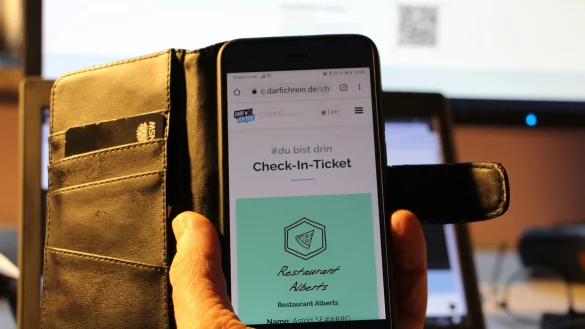 Das System &bdquo;darfichrein" ist eins von vielen, um digitale Kontaktdaten zu erfassen. Es wurde vom Kommunalen Rechenzentrum mit entwickelt. - &copy; Archivfoto: Astrid Sewing